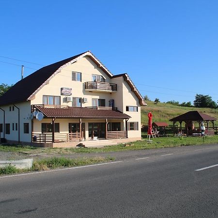 Pensiunea Fery Slobozia-Oancea Bagian luar foto